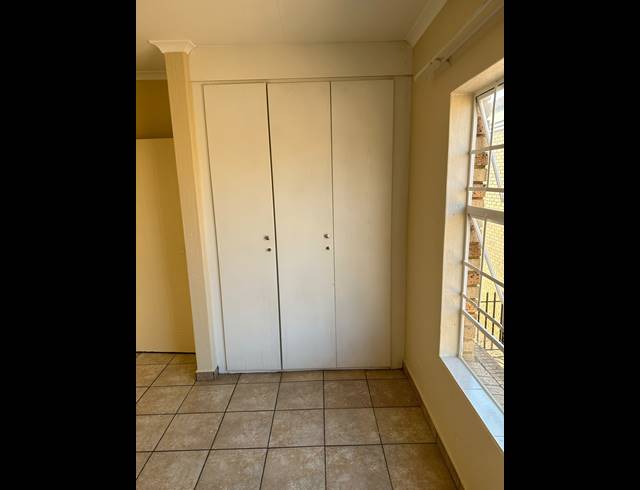 2 BEDROOM APARTMENT FOR SALE IN KENLEAF